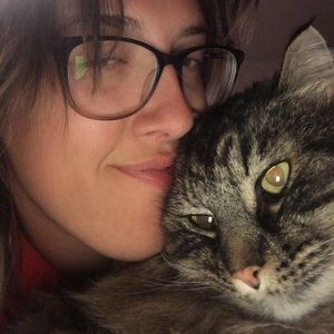 Meet your Posher, Abigail